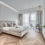 Апартаменты Margi Ariela Lux 17th Floor Pool Sauna Щецин