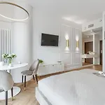 Margi Ariela Lux 17th Floor Pool Sauna Апартаменты *